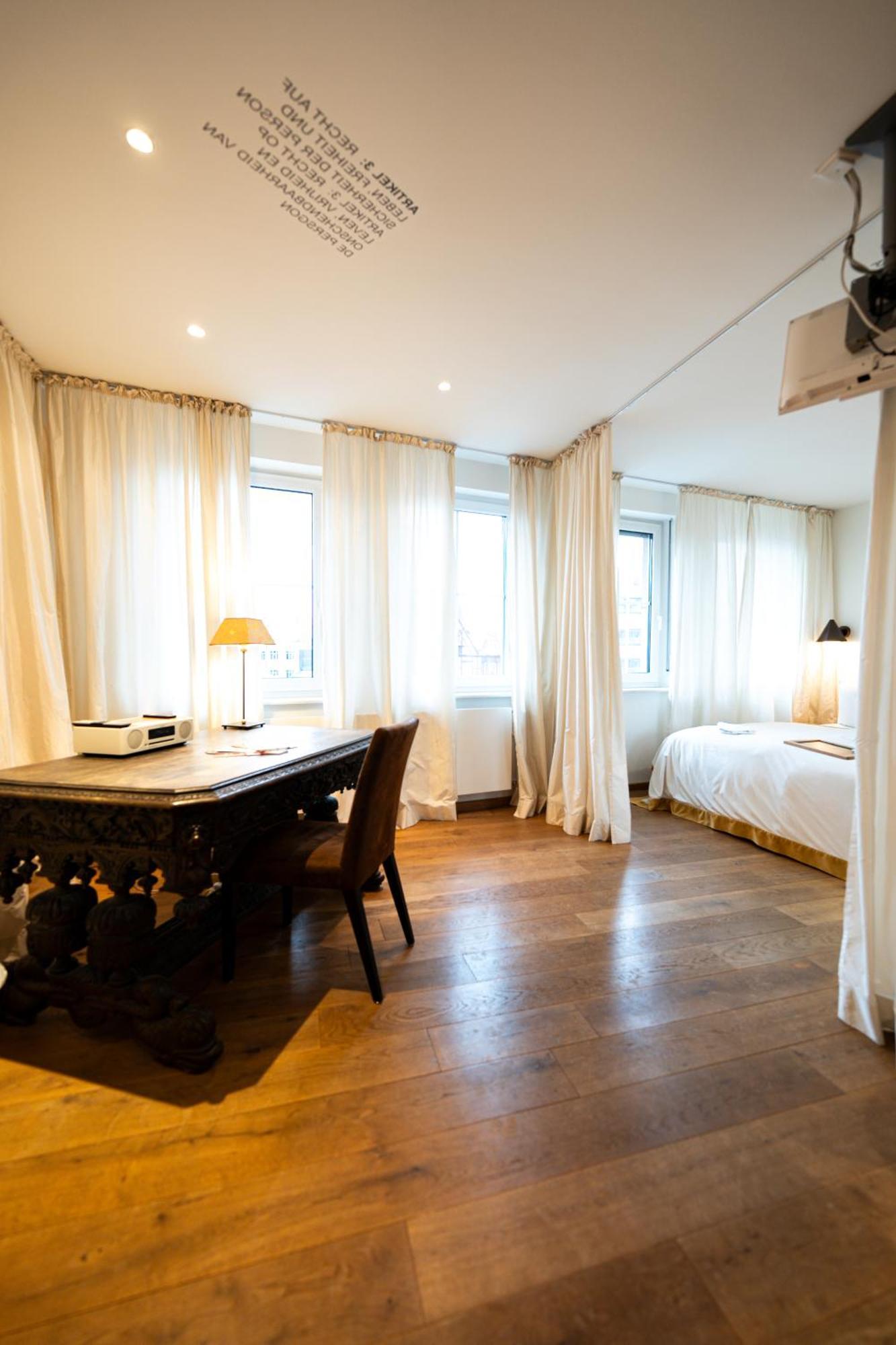 Hotel Drei Raben Нюрнберг Екстер'єр фото